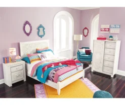 Paxberry Whitewash Carved Medallion Full Headboard 12 Paxberry Whitewash Carved Medallion Full Headboard -Furniture Sale Shop 810458221 3 1